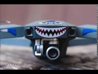 Preview image for the video "Les Drones, un avis éclairé sur la pratique du pilotage de drone par Romain !".