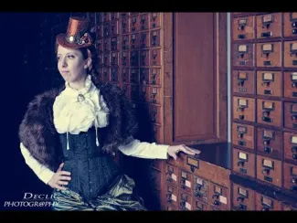 Preview image for the video "Interview Mad moiselle Hatter, Sandra Testahespel by Declic Photography".